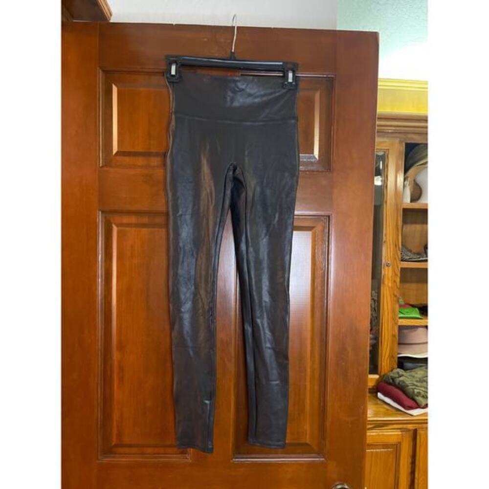 SPANX VEGAN LEATHER LEGGINGS SMALL